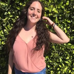 Meet your Posher, Elizabeth